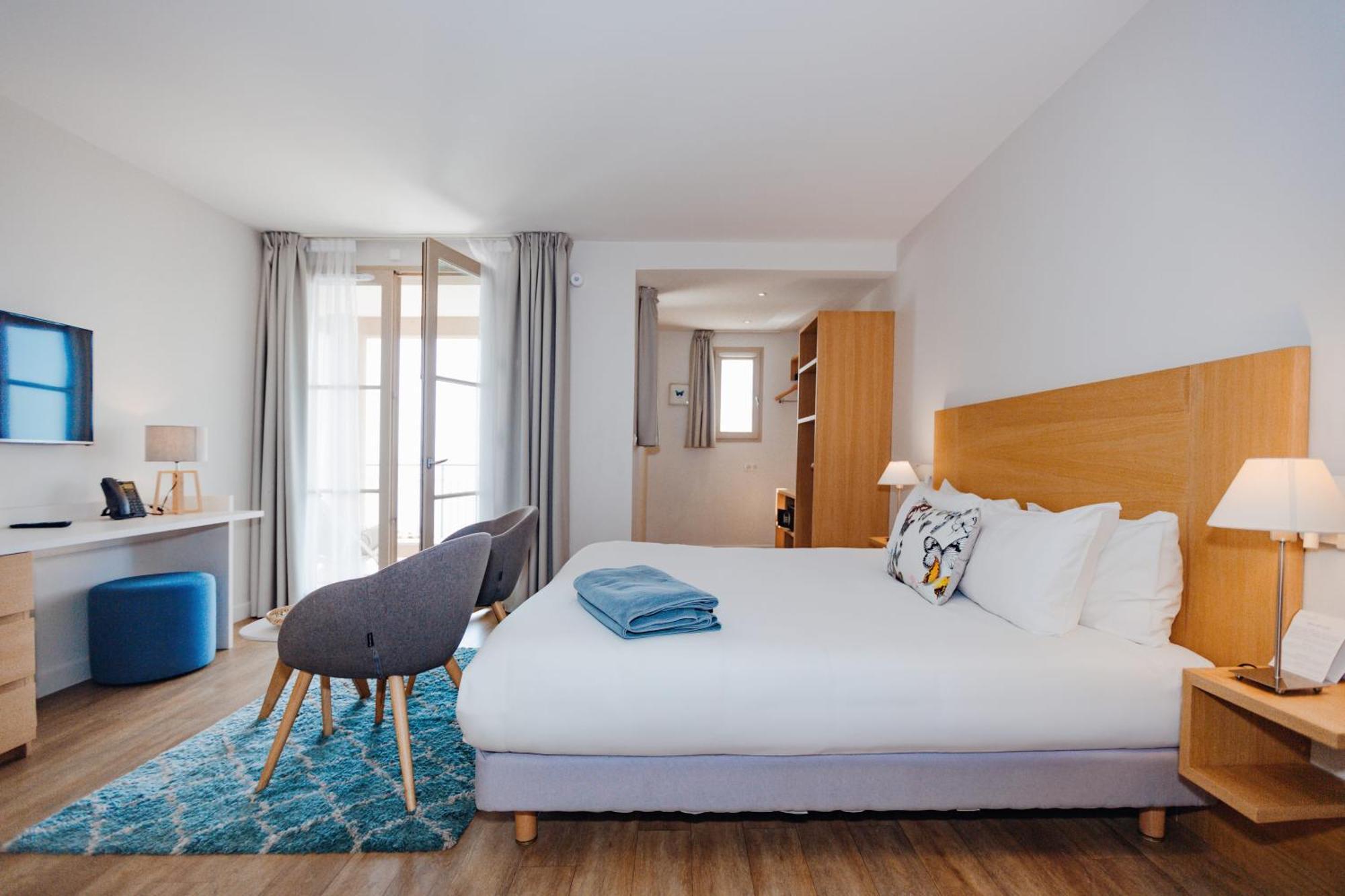 Hotel La Villa Douce Райоль-Канадель-сюр-Мер Экстерьер фото